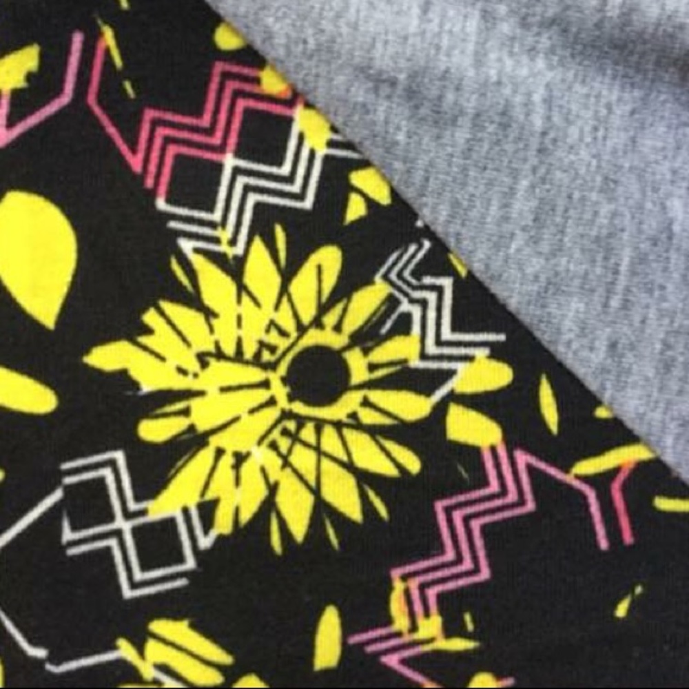 LuLaRoe Randy - Picture 3 of 4